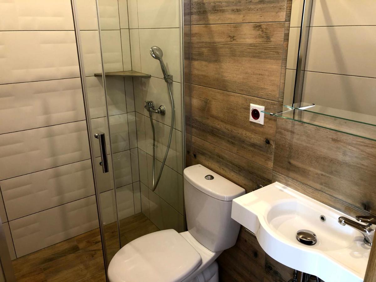 Appartamento Zefir Pokoje Unieście Esterno foto